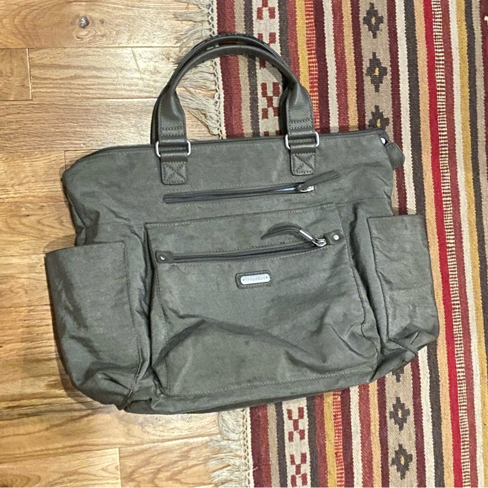 Baggallini Gray Bag